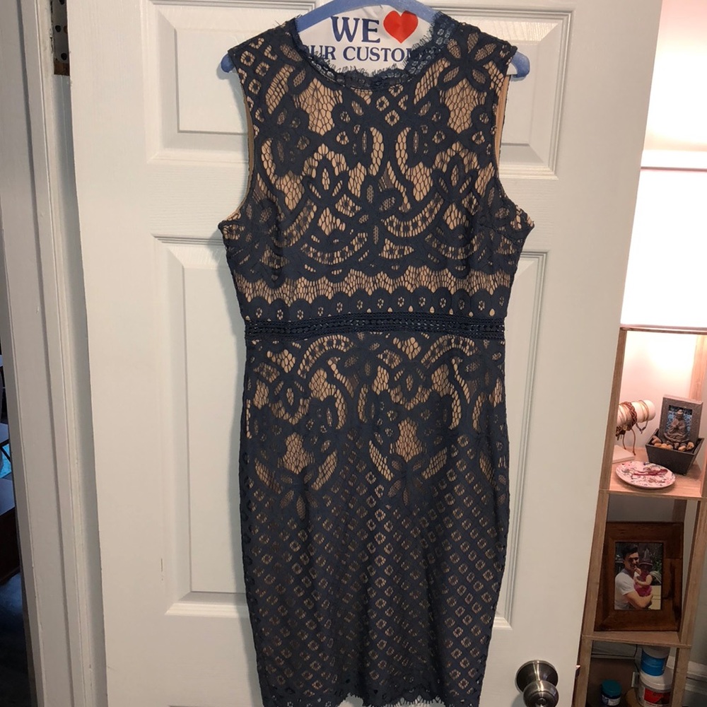 Beautiful lace style dress